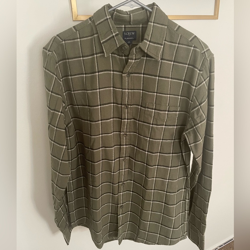 NWT J Crew Factory men’s green light flannel 🍀 size m
